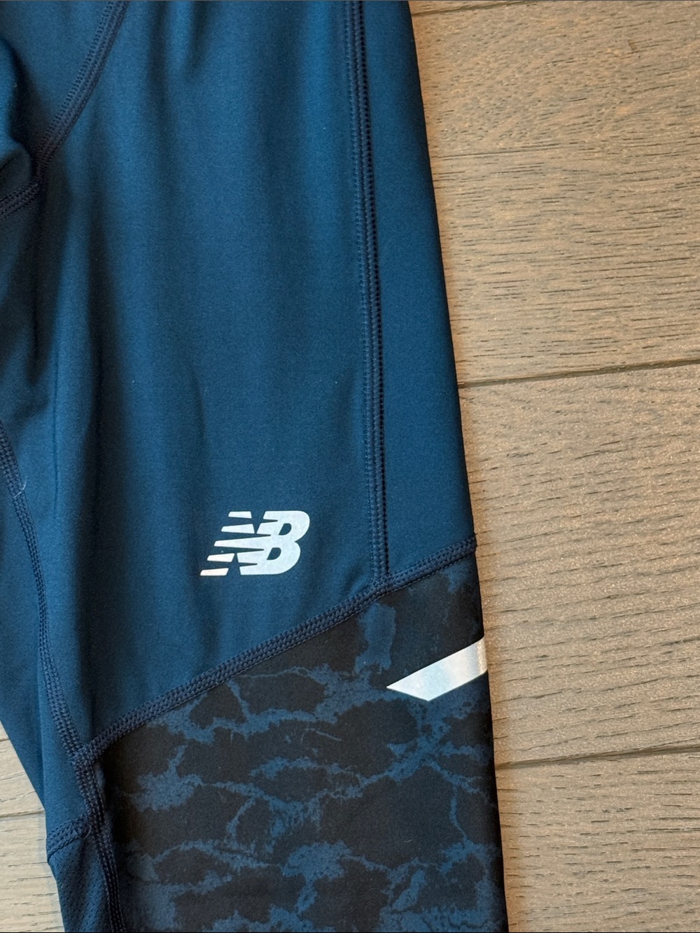 New Balance Men's Black Athletic Leggings - Picture 2 of 5